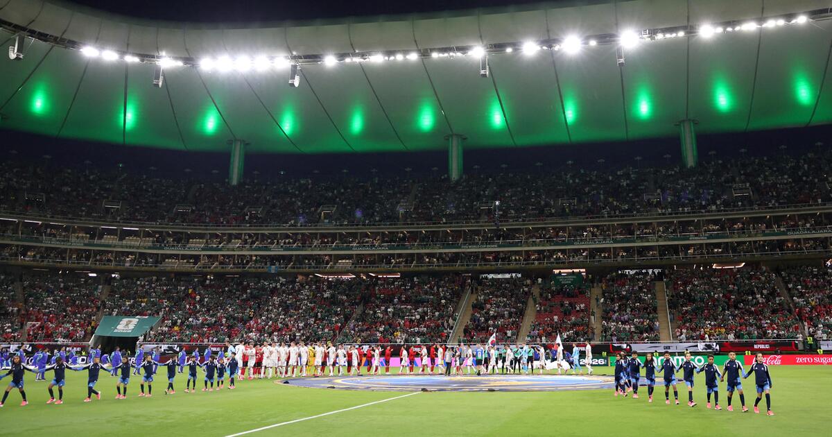 Audiences truquées ? La FIFA se défend dans l'édition du 12 juin.