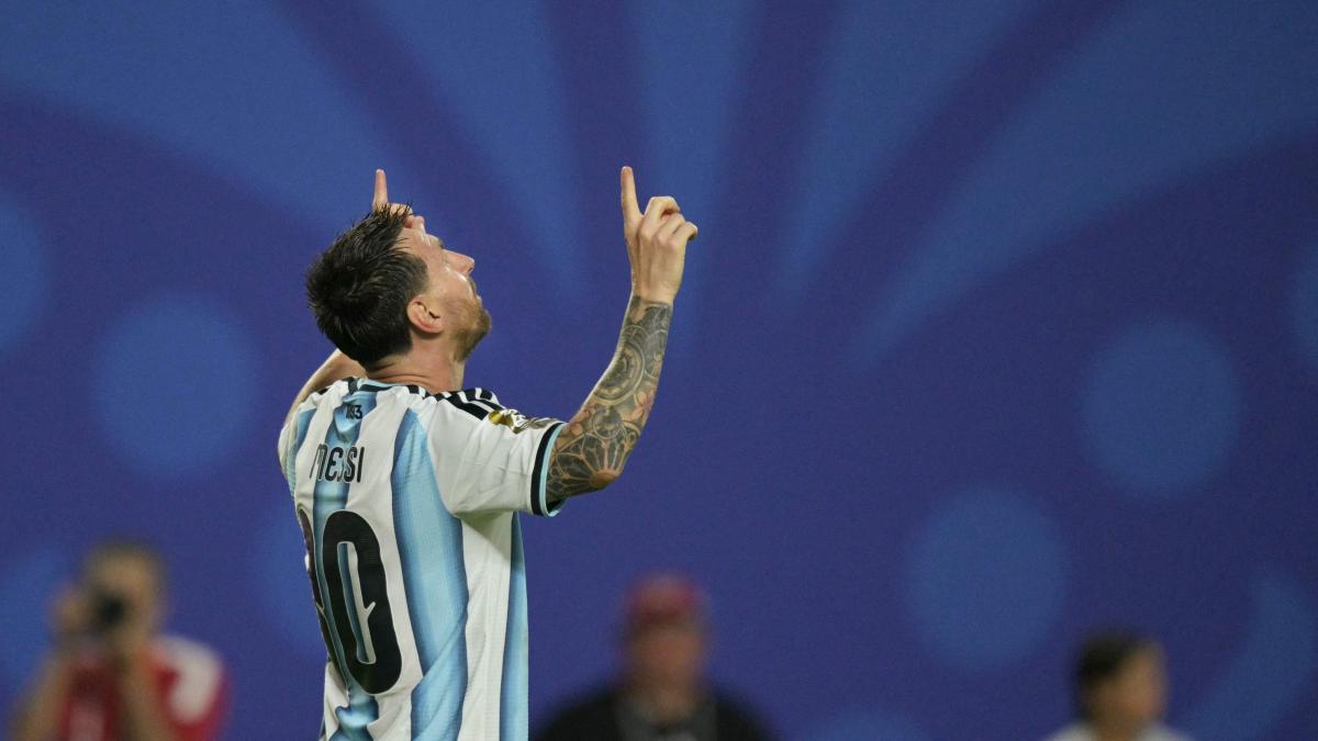 DIRECT Argentine-Algérie 3-0 : Messi éternel, triplé dès l'ouverture de son sixième Mondial. Délires dans les tribunes