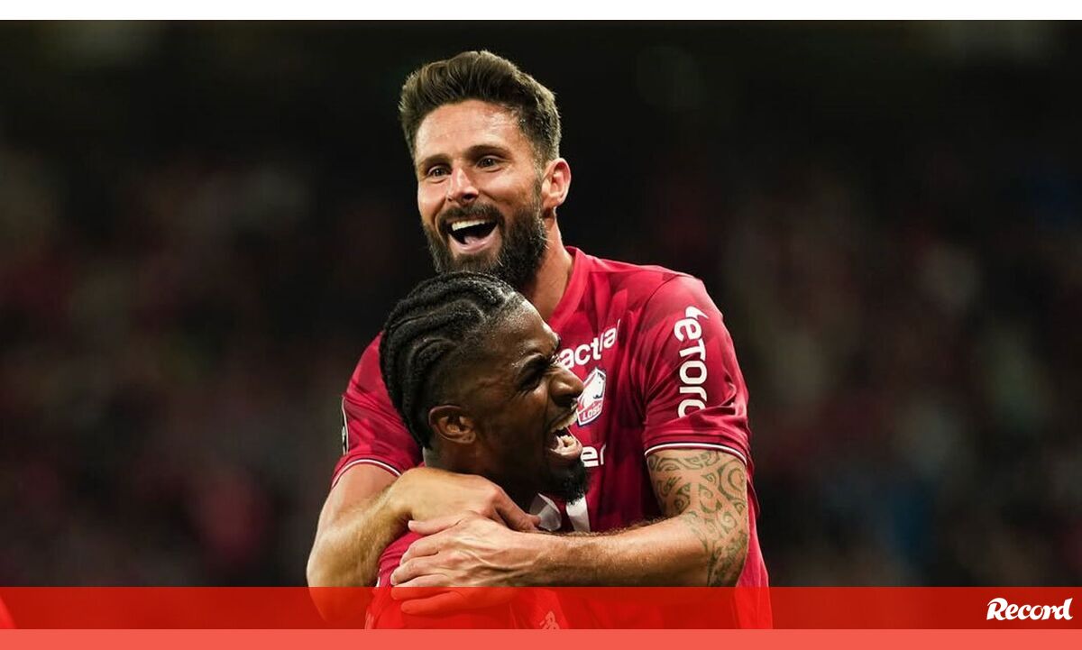 Olivier Giroud prolonge son aventure avec Lille pour une saison de plus !