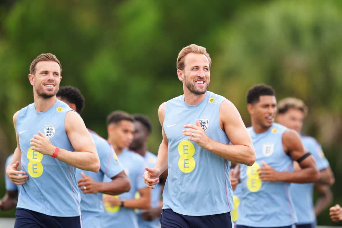Harry Kane et Jordan Henderson à un entraînement avec l'équipe nationale de football anglaise à Palm Beach Gardens, Floride, le 9 juin 2026.