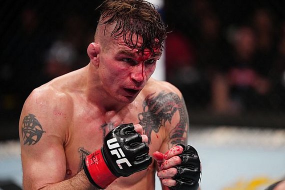 L’UFC finalise la carte du Fight Night du 8 août, Darren Elkins tire sa révérence