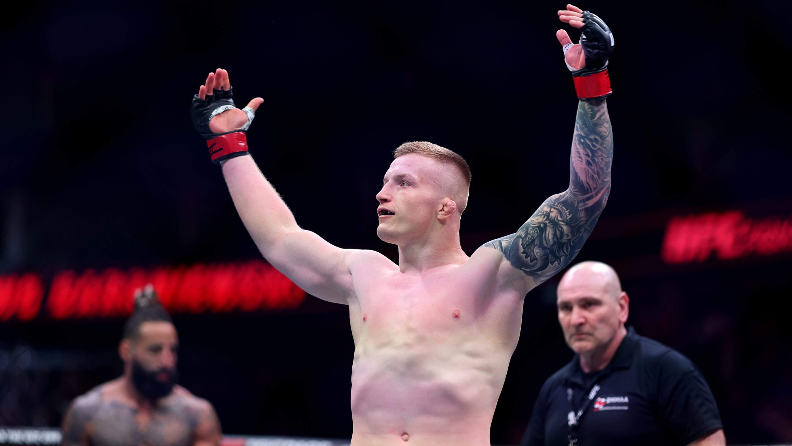 Choc des prétendants au titre des mi-lourds à l'UFC 331