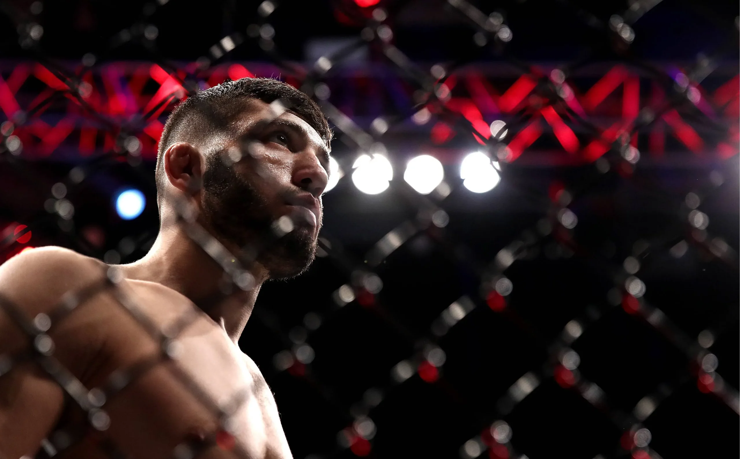 Arman Tsarukyan laisse entrevoir une annonce de combat UFC imminente