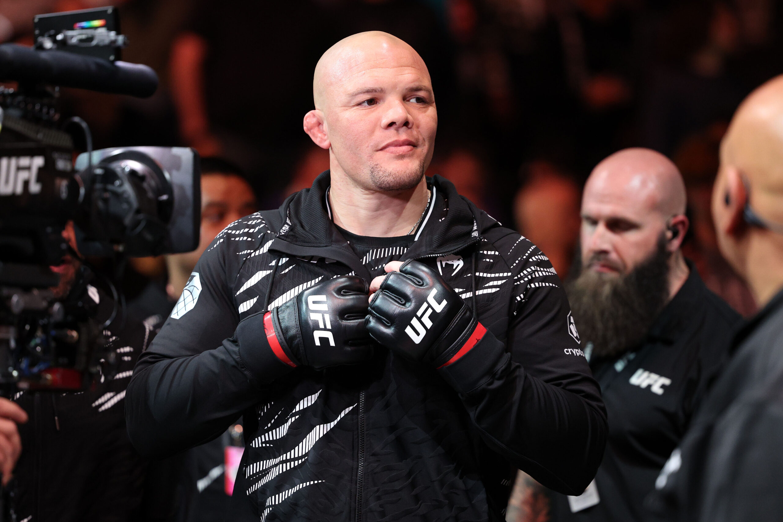 Des détails d’arrestation alarmants pour l’ex-star de l’UFC Anthony Smith