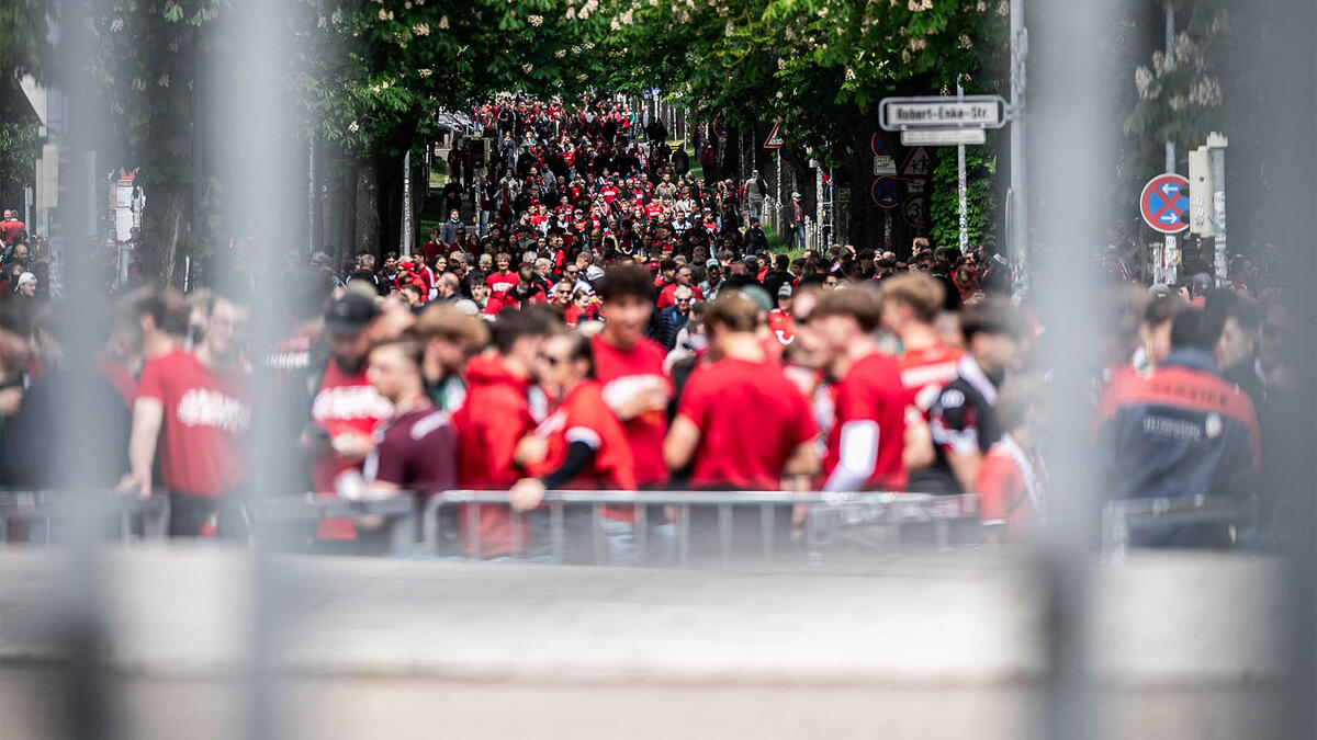 Hannover 96 : record de la 2e Bundesliga pour le nombre d'abonnements — déjà de nombreux fans ont souscrit leur abonnement