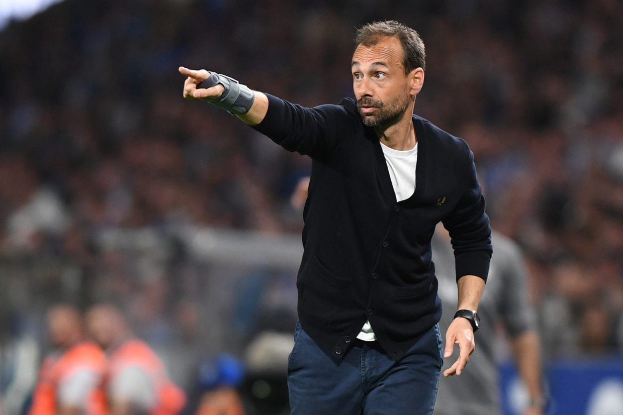 Hugo Oliveira vers la Ligue 1 : Strasbourg active sa clause de résiliation !