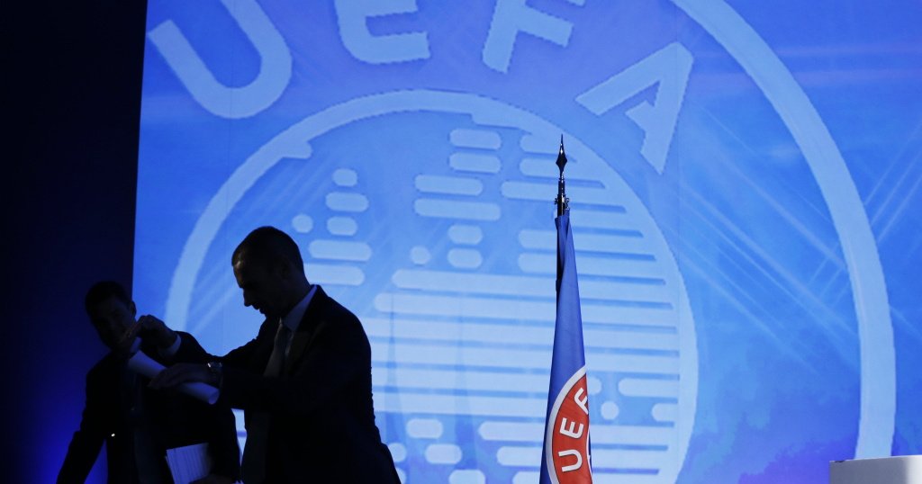 L’UEFA appelle au boycott des tournois de la FIFA après les projets d’Infantino visant à vendre une part de la Coupe du Monde