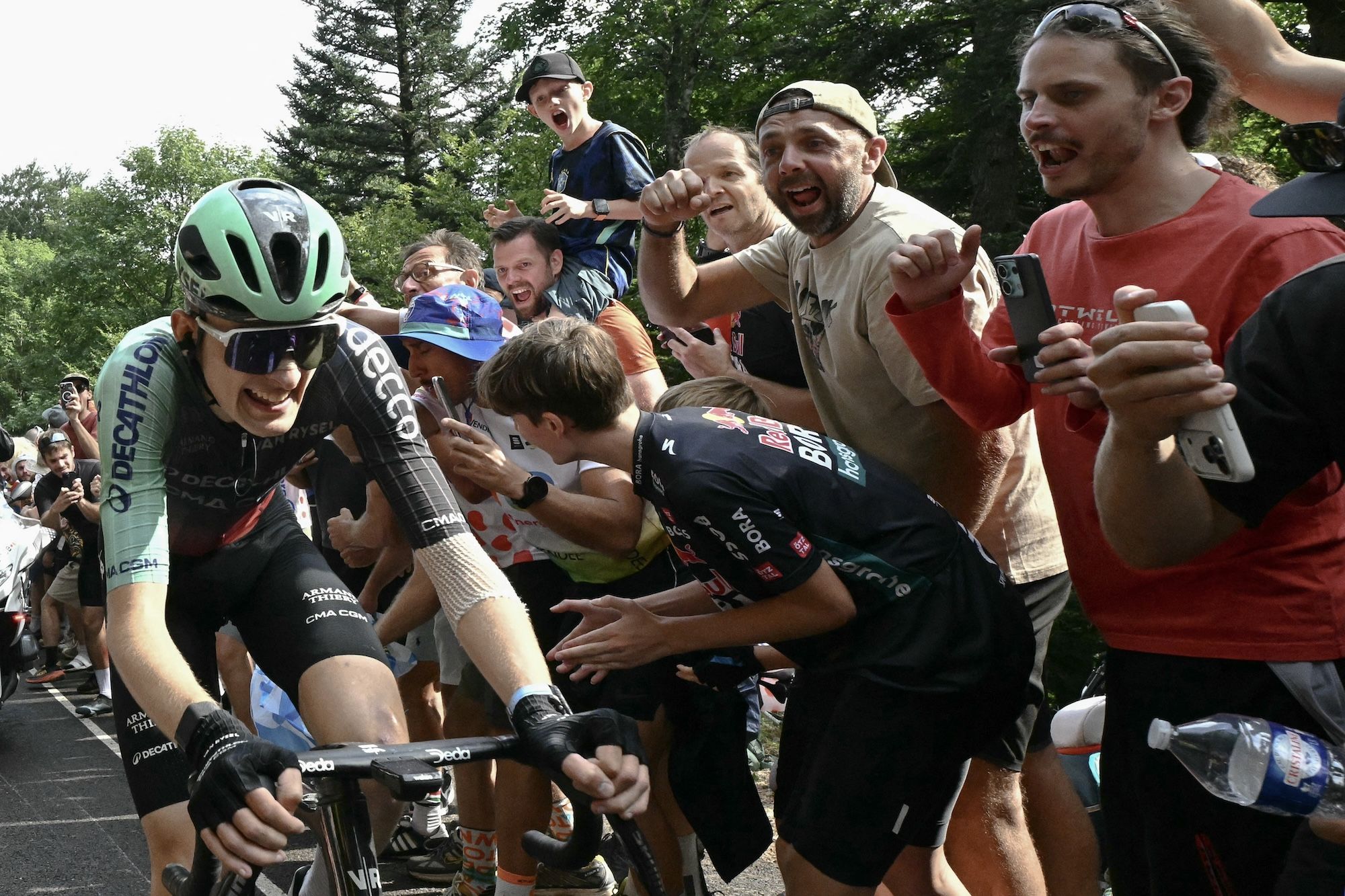 La folie Paul Seixas est lancée : sous l’enthousiasme en France, l’espoir du Tour de France s’embrase