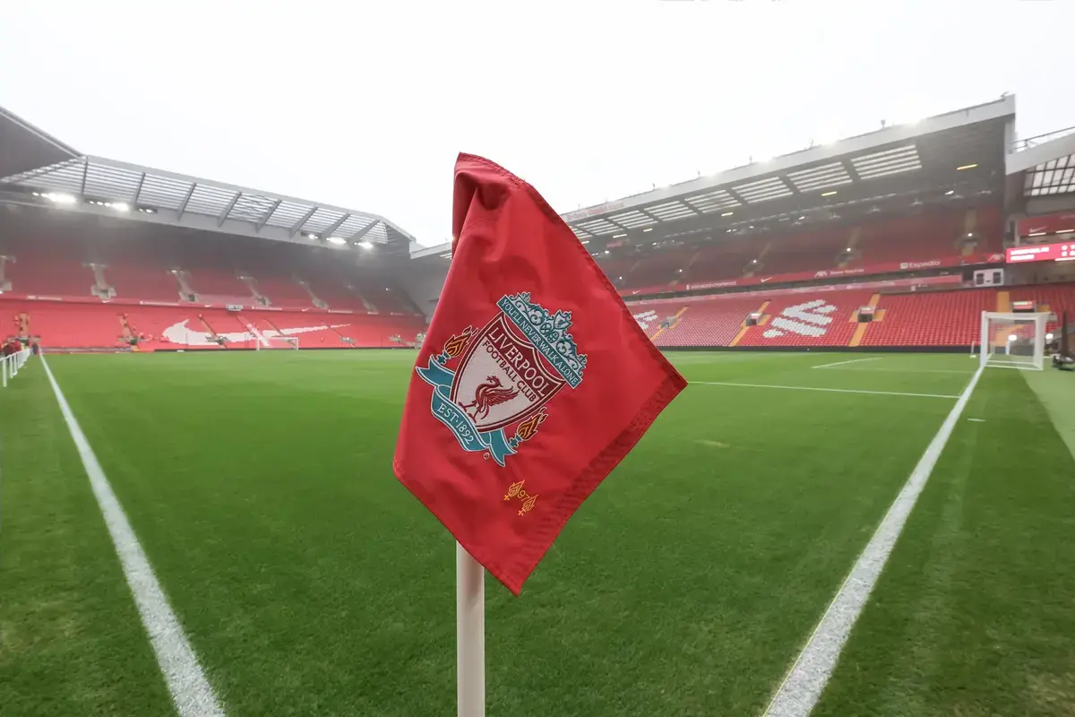 Liverpool : un objectif à 35 millions de livres veut rejoindre le club, mais la Ligue 1 s'oppose !