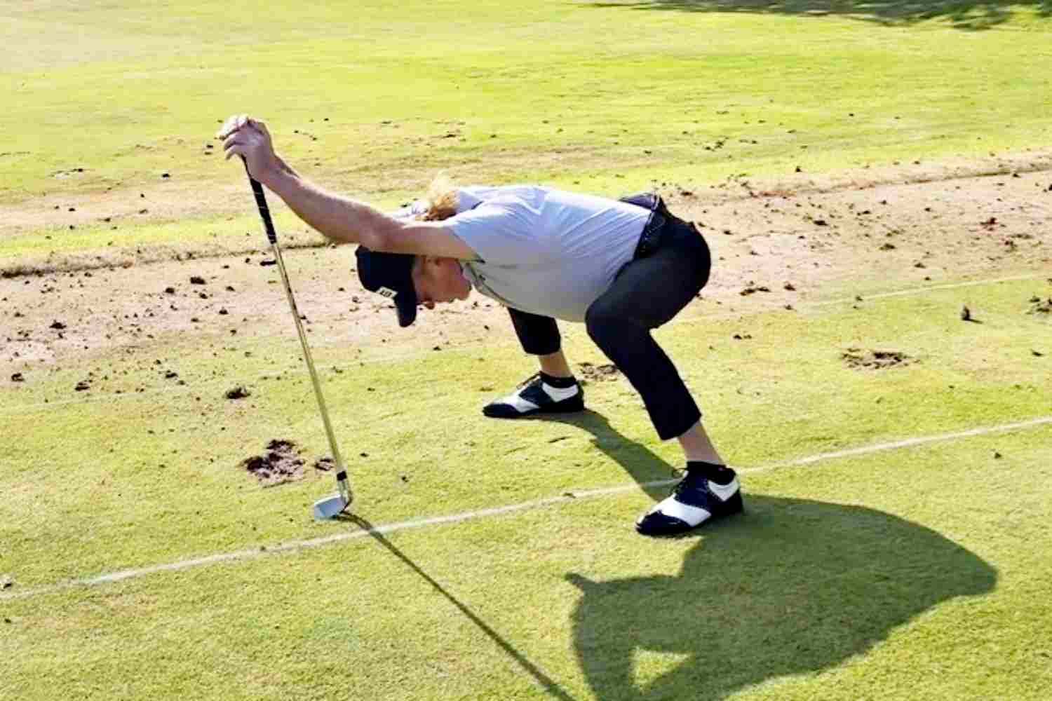 Échauffement de Miguel Ángel Jiménez lors du Senior Open, à 62 ans