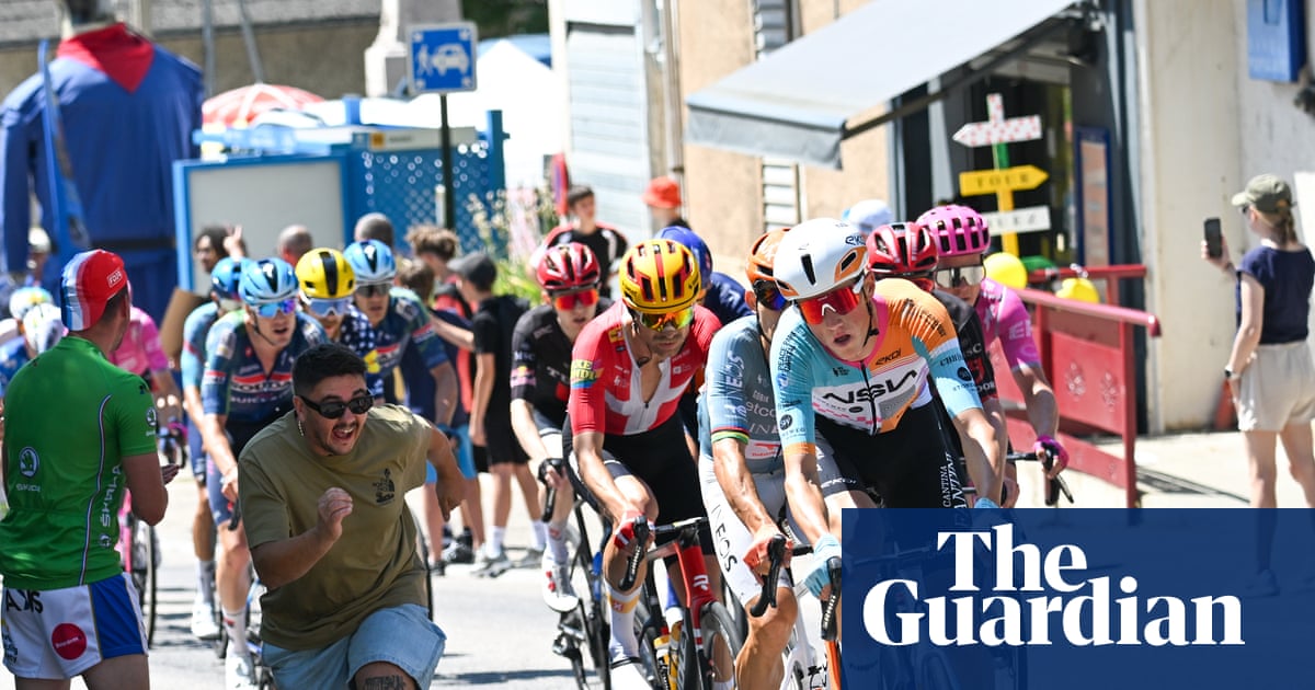 Motos et montagnes : plongez dans le photo-essai du Tour de France 2026
