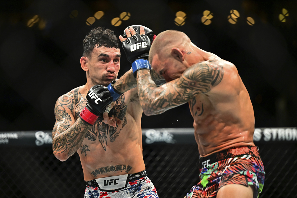 Prédictions UFC 329 : 4 modèles d’IA prédisent la victoire de Holloway face à McGregor et bien plus