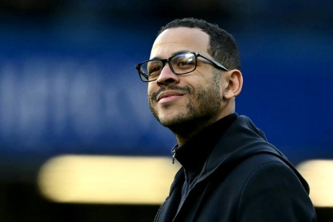 Rosenior prêt à relever le défi du Paris FC après avoir tiré des leçons de son passage à Chelsea