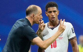 Les changements qui ont surpris l’équipe anglaise (AP Photo/Rebecca Blackwell)