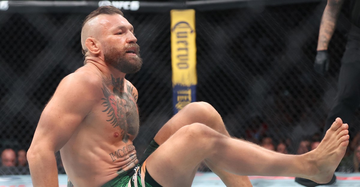 UFC 329, Le lendemain : Conor McGregor s'effondre et bouleverse des fans fossilisés
