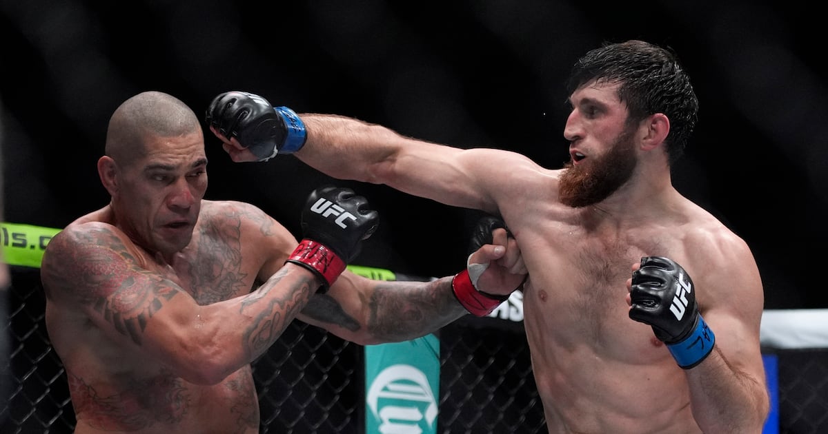 UFC Abu Dhabi : Billets, diffusion télévisée et carte complète — tout ce qu’il faut savoir