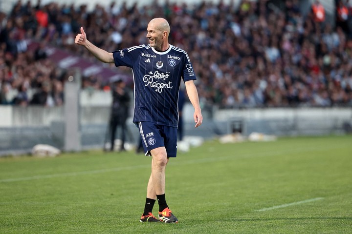 Zinedine Zidane lors d'un match amical avec les Girondins de Bordeaux.