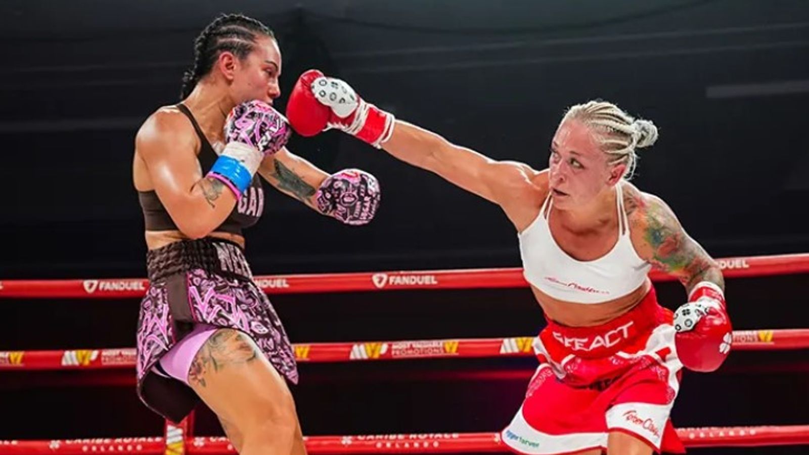 Dina Thorslund met fin au règne incontesté de Cherneka Johnson et redevient championne du monde après son retour sur le ring, suite à une fausse couche