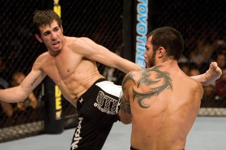 Kenny Florian vs Roger Huerta