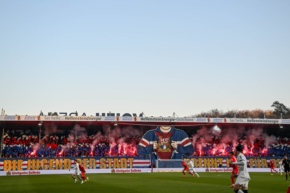 La Voith-Arena est presque comblee pour le match.