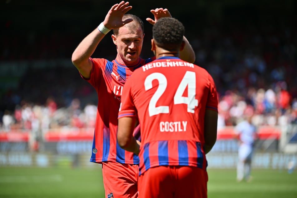 Budu Zivzivadze et Marcel Costly en action.