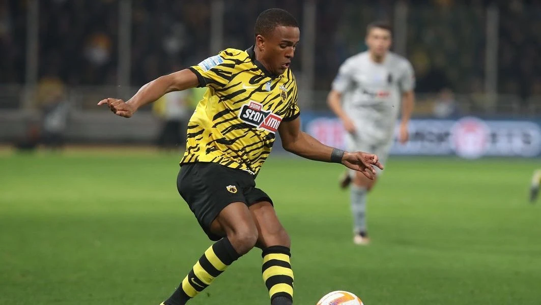 Botafogo, Internacional et Atlético-MG visent Eliasson, l'attaquant suédo-brésilien de l'AEK