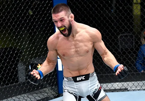 Faits pré-événement UFC Vegas 120 : le nom du poids plume vante un record majeur