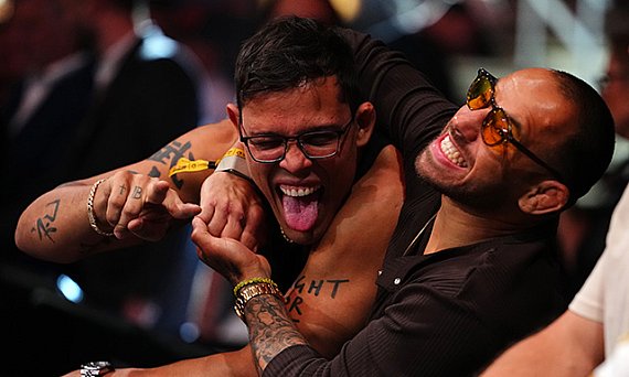 Jean Silva dévoile sa prédiction pour la tête d'affiche de l'UFC 330, Caio Borralho n'est pas d'accord.
