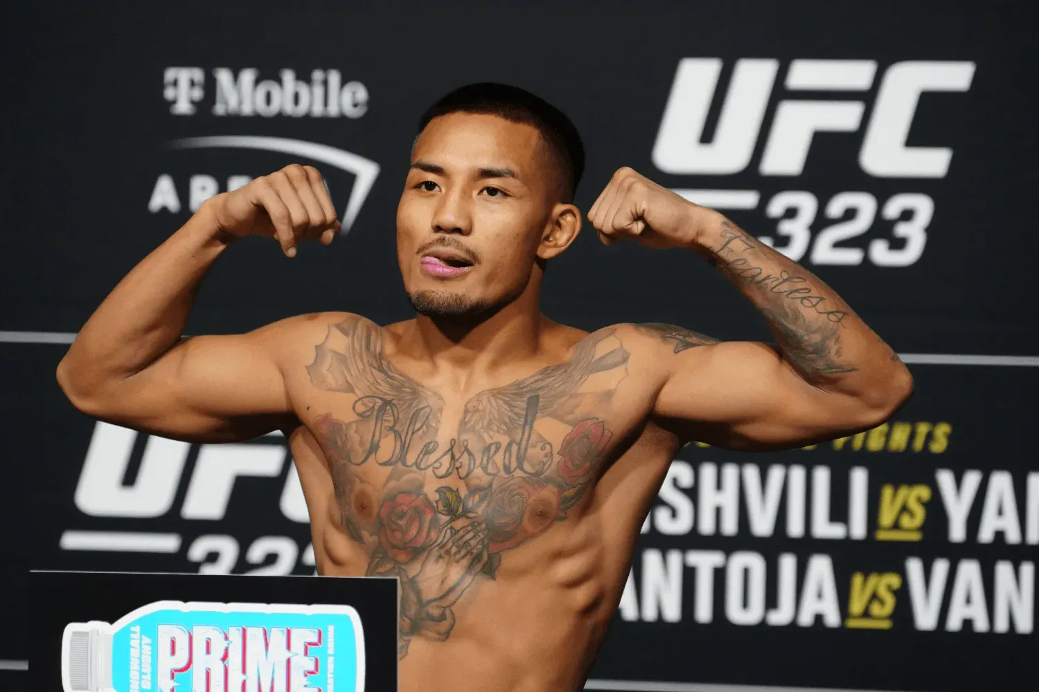 Le champion UFC Joshua Van révèle comment sa mère a changé sa vie