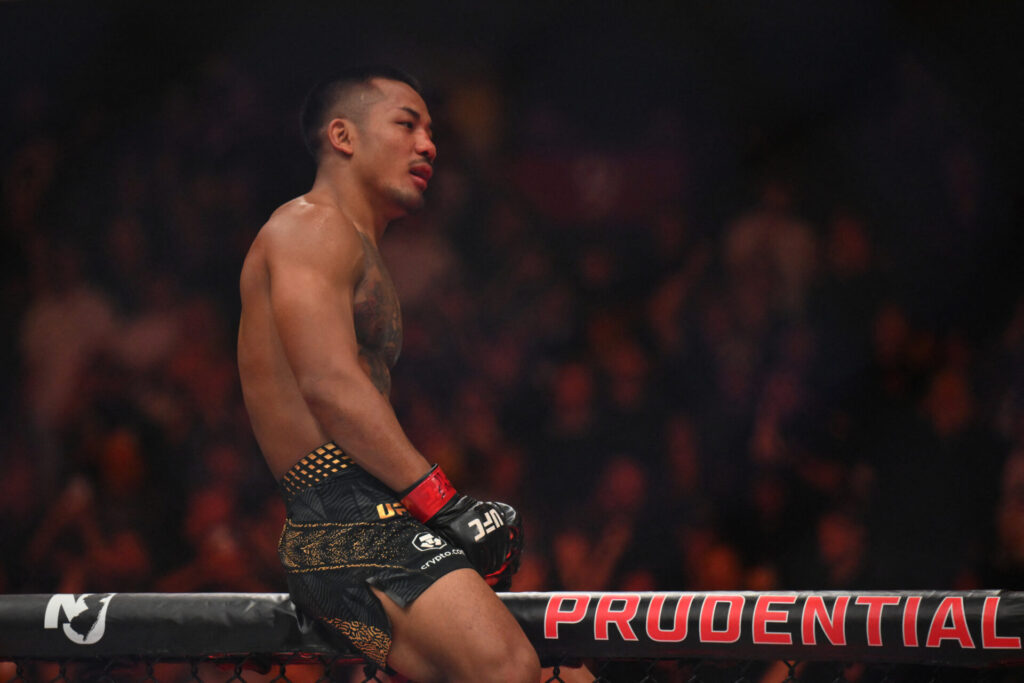 Joshua Van contre Tatsuro Taira