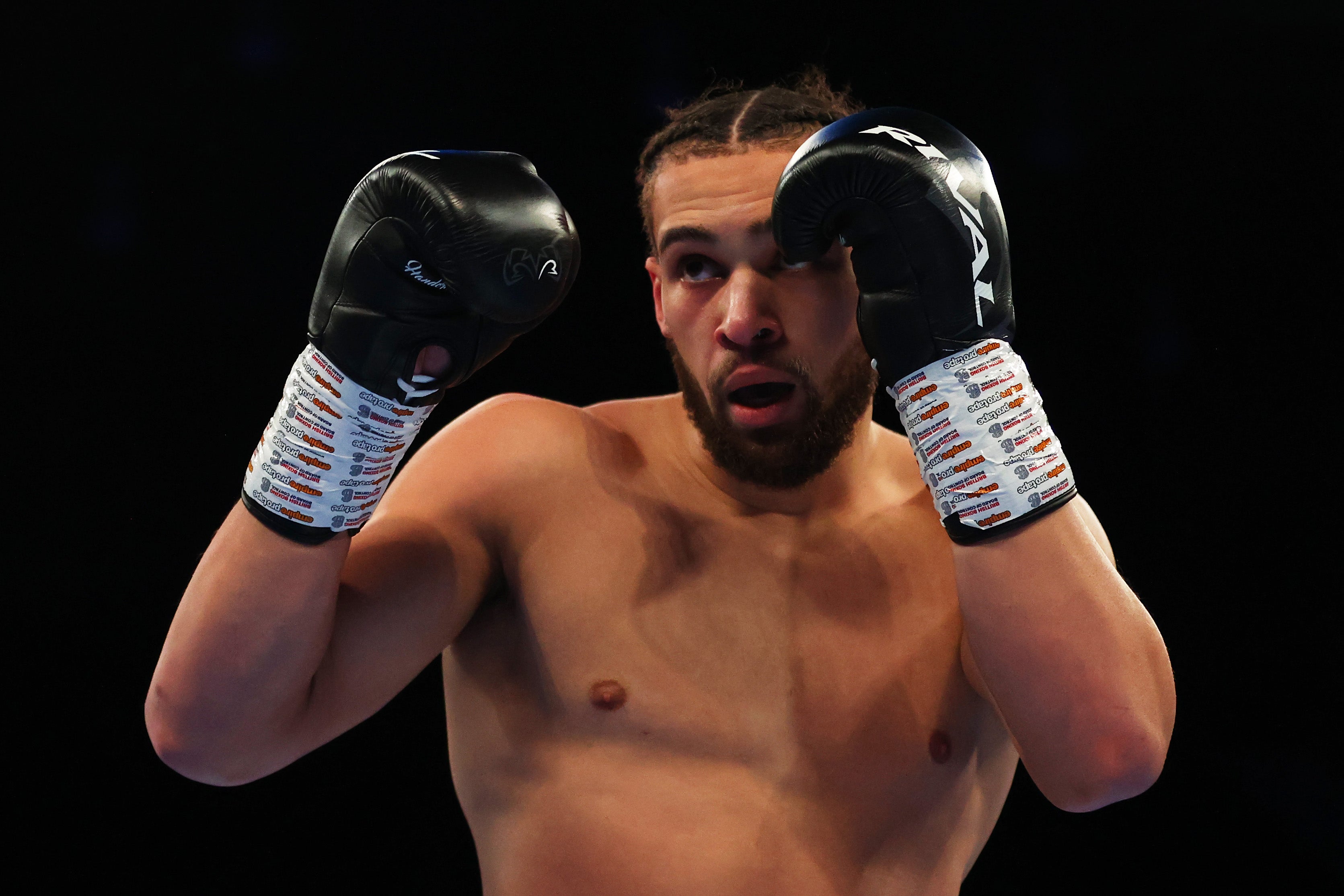 Karol Itauma (photo 2024) lors d'une période sans combats