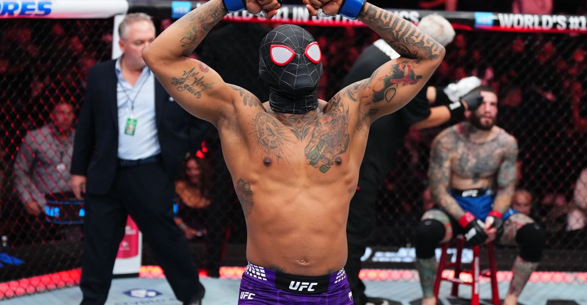 Michael Morales révèle une coupe de 23 livres à quelques jours de la pesée pour l'UFC 330