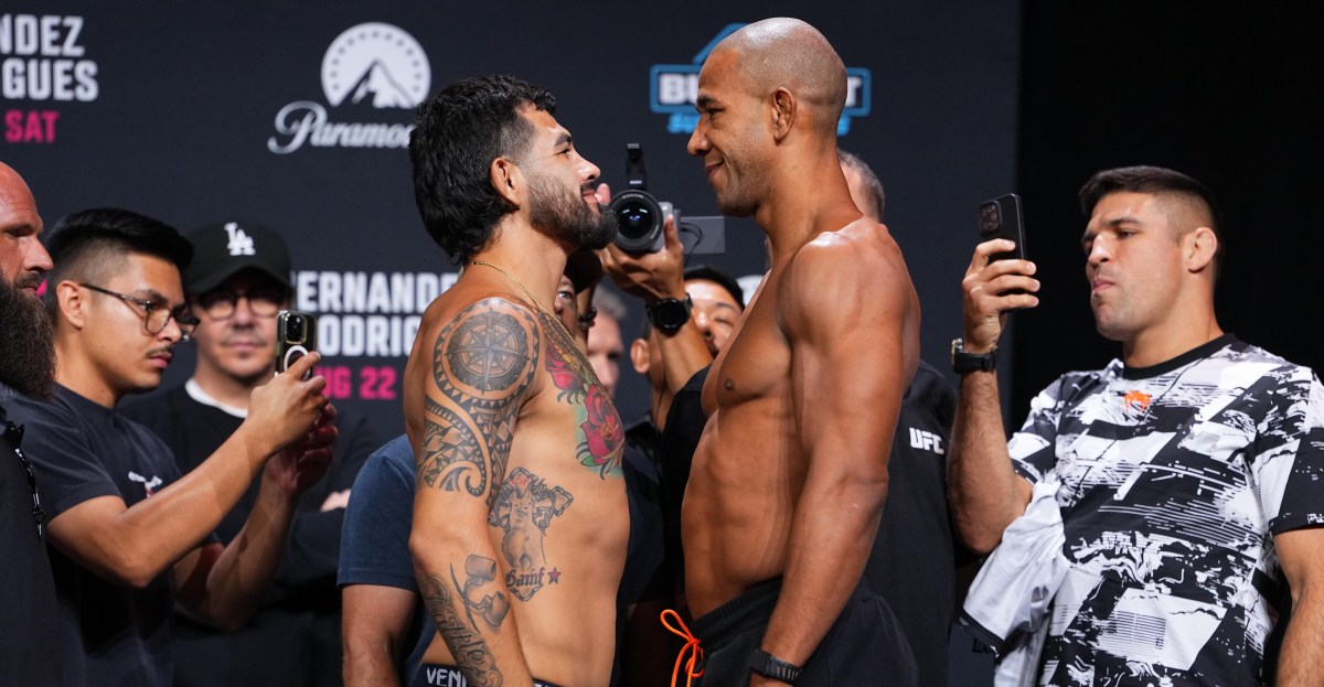 Suivi en direct UFC Sacramento : Hernandez contre Rodrigues