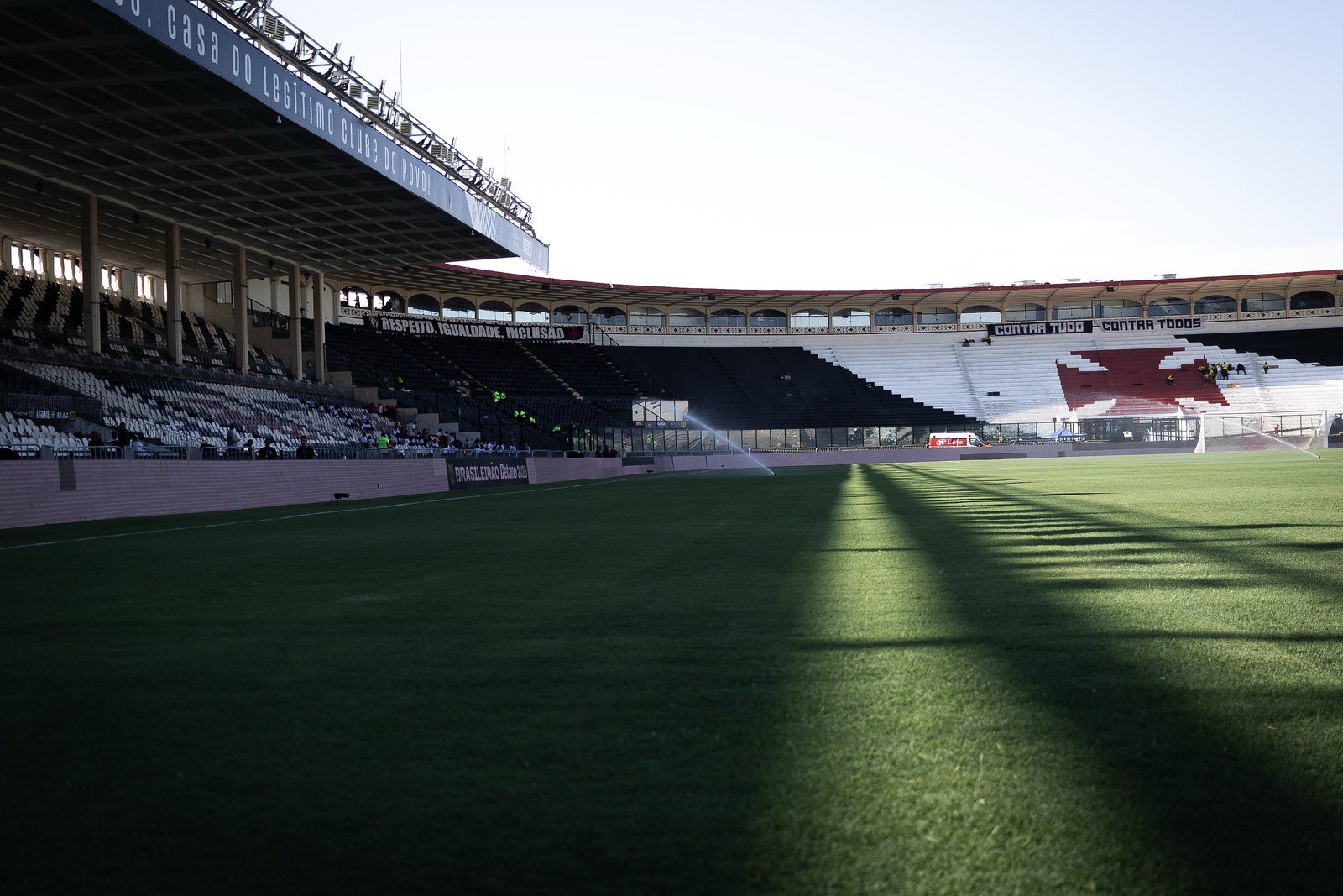 Vasco aurait sondé Roger Martínez : l'agent du joueur se confie