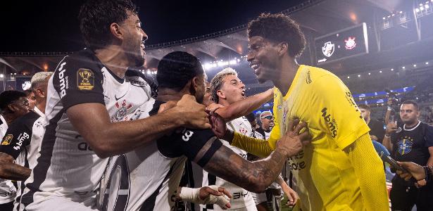 Flamengo et Corinthians : trajectoires croisées et contrastes d'espace