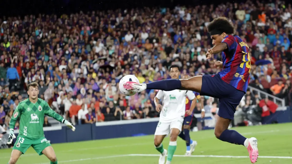 Adeyemi, des chiffres vertigineux avec le Barça pour une soirée de spectacle face au Racing de Santander