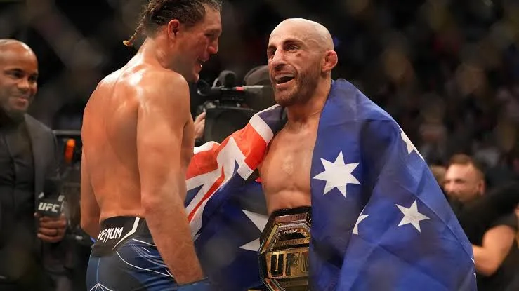 Volkanovski contre Ortega
