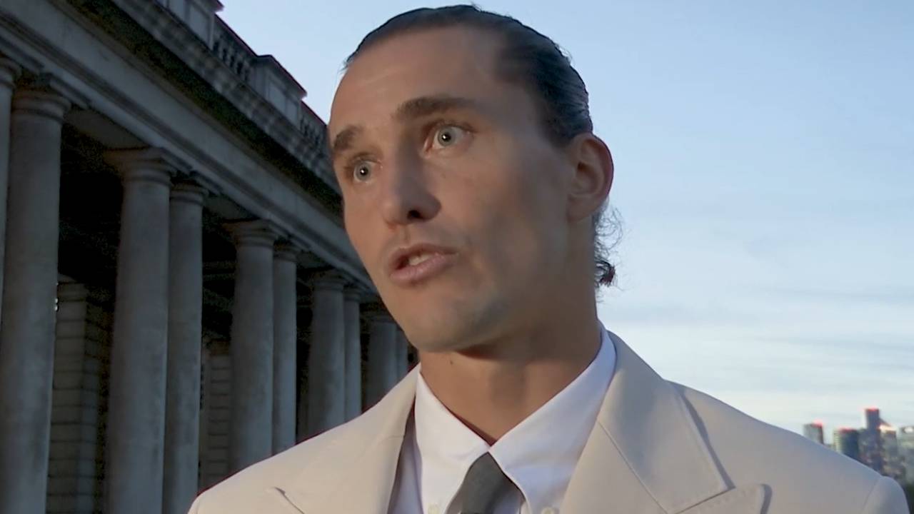 « Qui que ce soit qui pense que j’ai dragué est un idiot »