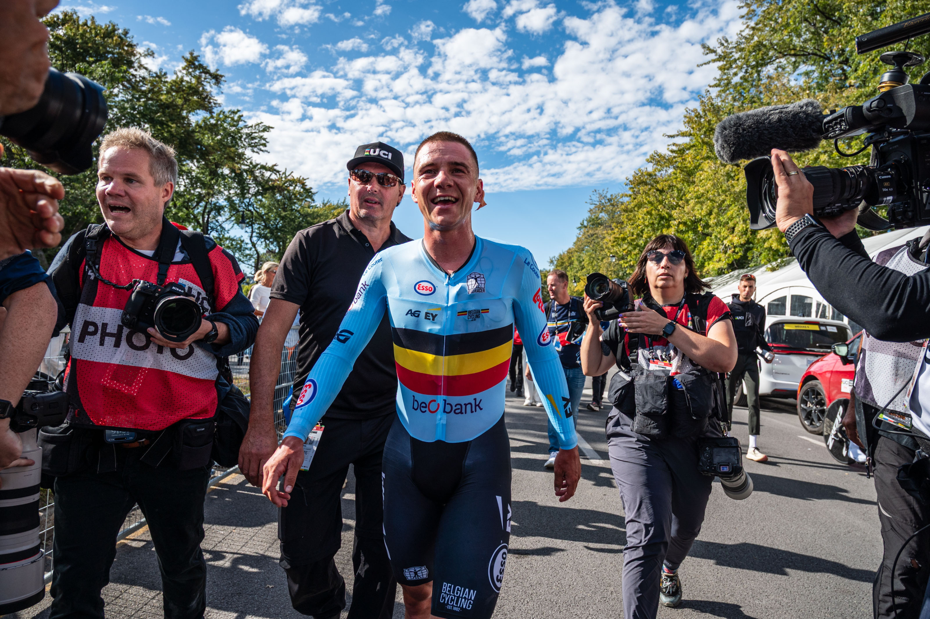 Vladimir Kovacik, mas­seur de l’équipe slovaque, au départ du Championnat du monde sur route