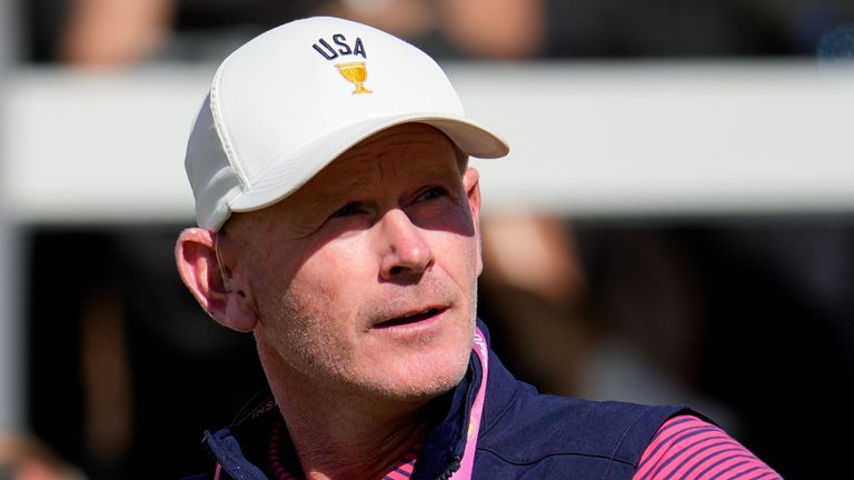 Brandt Snedeker sur le préau du premier tee