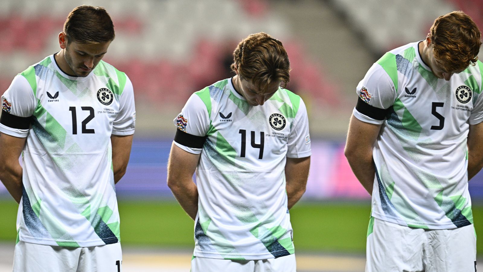 Israël 0-3 République d’Irlande : l’équipe d’Heimir Hallgrímsson s’impose dans une rencontre controversée de la Ligue des Nations en Hongrie
