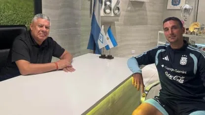Lionel Scaloni et Claudio Tapia Lionel Scaloni et Claudio Tapia lors d’un entretien à Ezeiza