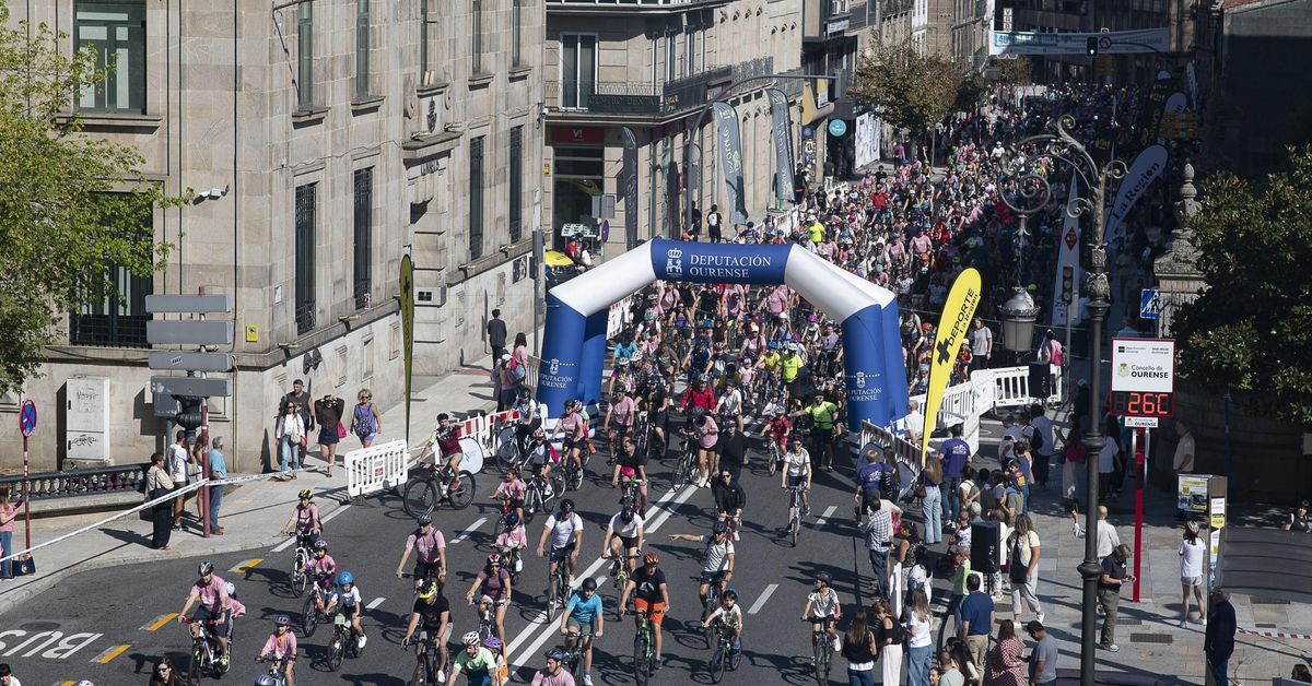 Le serpent multicolore a envahi les rues d’Orense au 40e Jour de la Bici