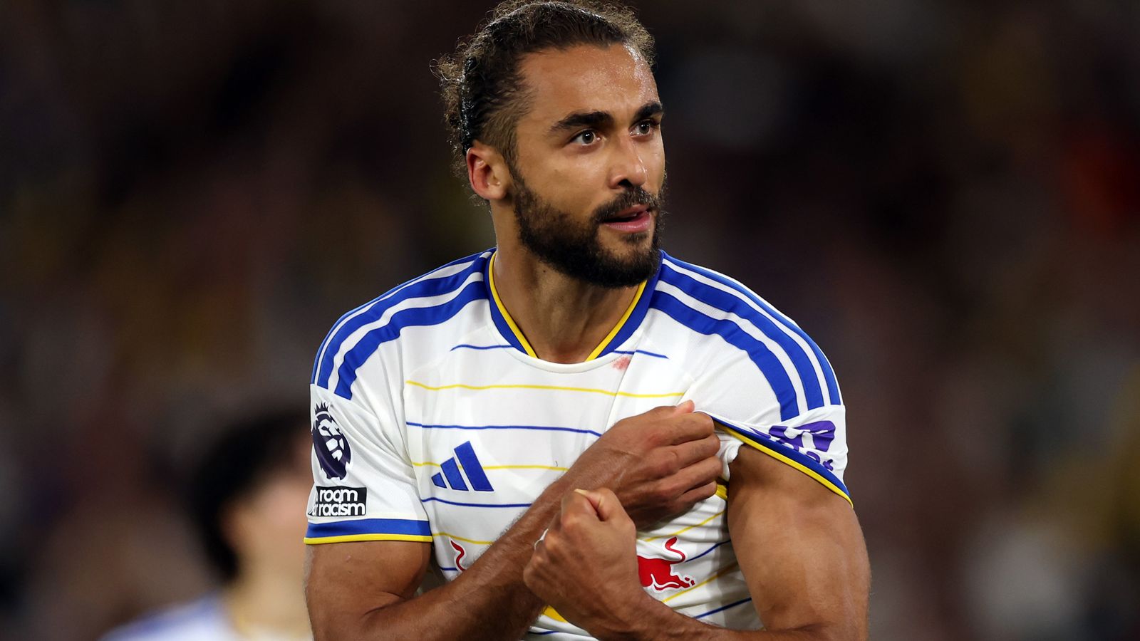 Leeds écrase Newcastle 4-1 : Jaissle subit sa première défaite à la tête des Magpies, alors que Calvert-Lewin mène la razzia à Elland Road