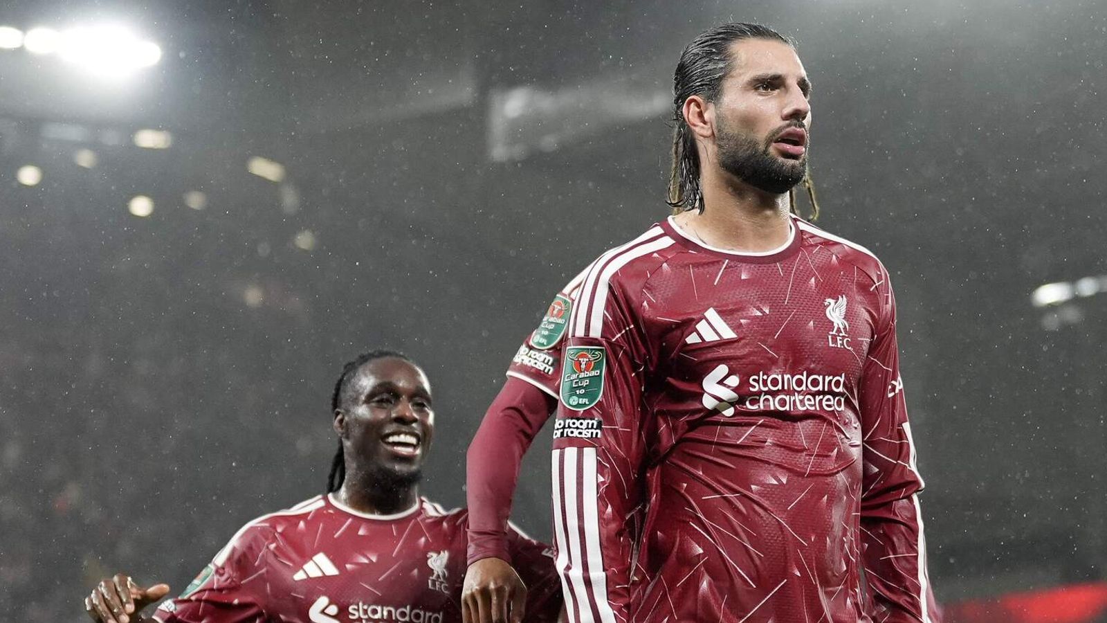 Liverpool 3-1 Tottenham : un tir de Dominik Szoboszlai scelle la victoire en Coupe Carabao et les Spurs mettent fin à leur disette de buts