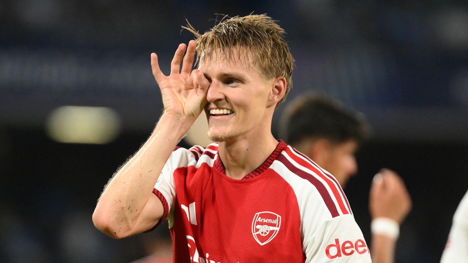 Napoli 0-1 Arsenal : le but de Martin Ødegaard scelle la victoire des Gunners dominants lors de l’ouverture de la Ligue des champions