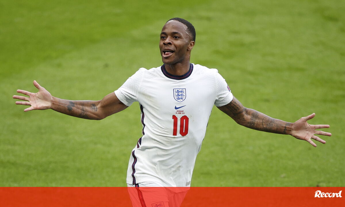 Sterling explore les offres enthousiasmantes de la Ligue 1 !