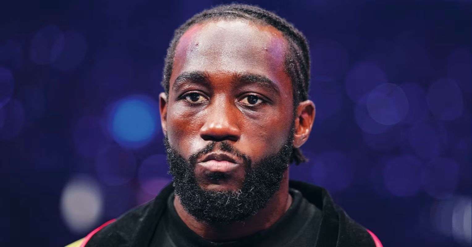 Terence Crawford se voit proposer deux combats de gala pour revenir sur le ring.
