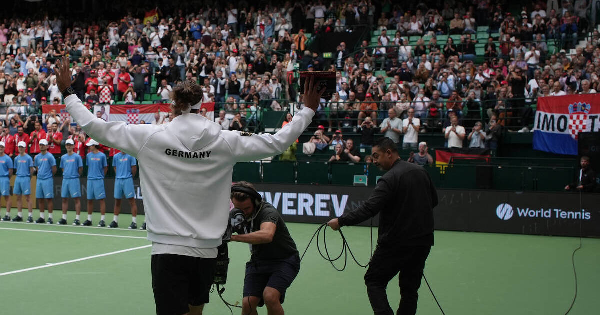 Zverev lance l’Allemagne sur de bons rails pour son retour au Davis Cup à domicile
