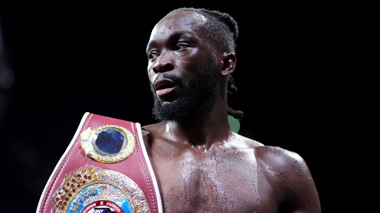 Denzel Bentley se bat pour préserver son titre mondial face à Shane Mosley Jr., alors qu’un appel auprès de la WBO est en cours.